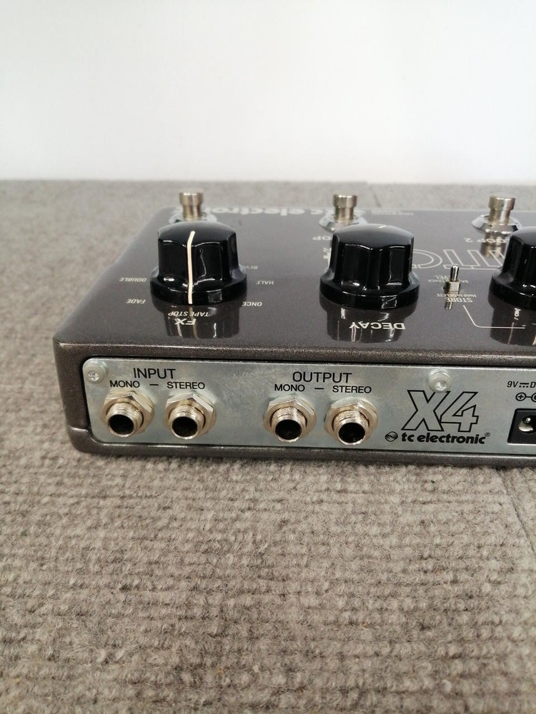 TC ELECTRONIC DITTO X4 LOOPER