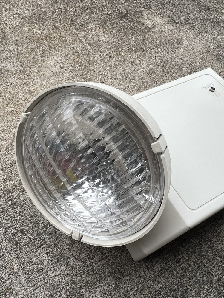 Cooper Lighting Sure-Lites CC2 Polycarbonate Exit/Emergency Lighting