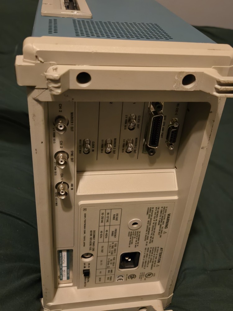 Sony Tektronix AWG2021 Arbitrary Waveform Generator