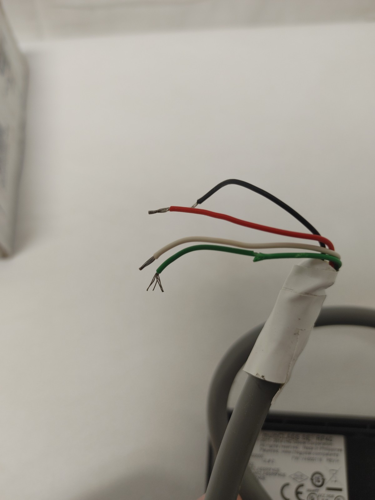 HID SE Class RP15 Mullion Card Reader 910PTNNEK00000