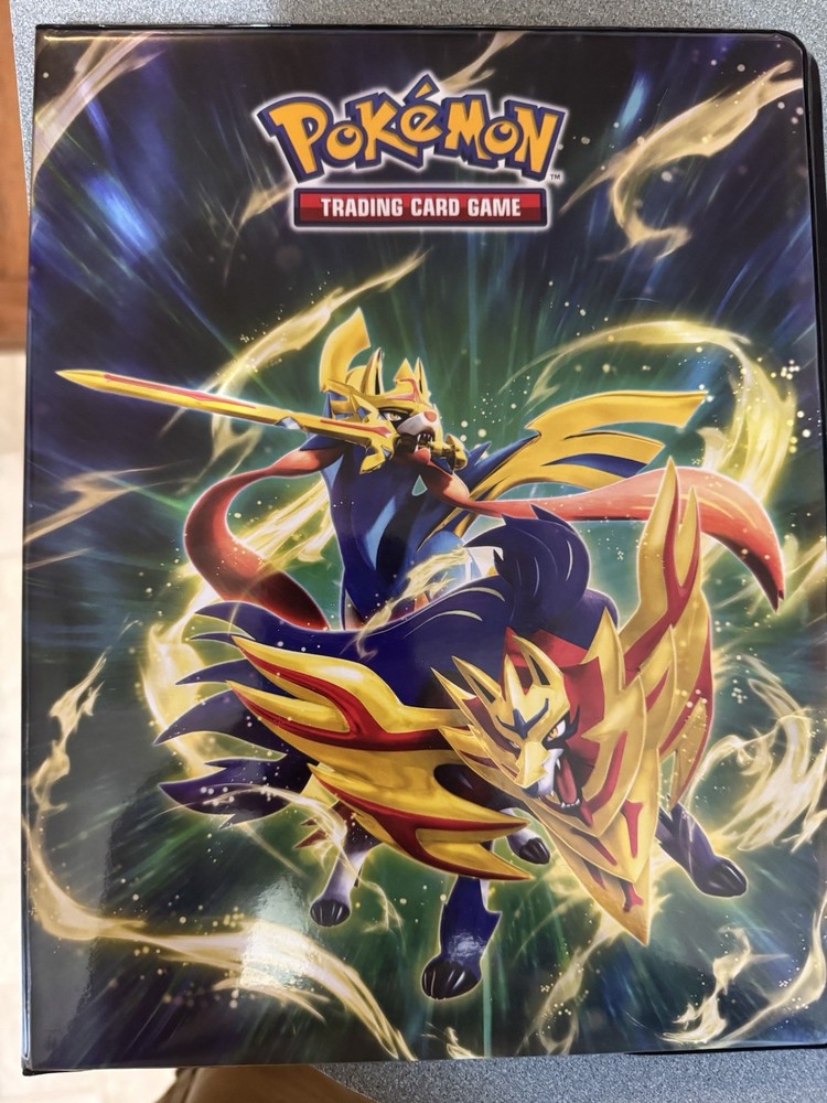 Ultra Pro Crown Zenith Binder