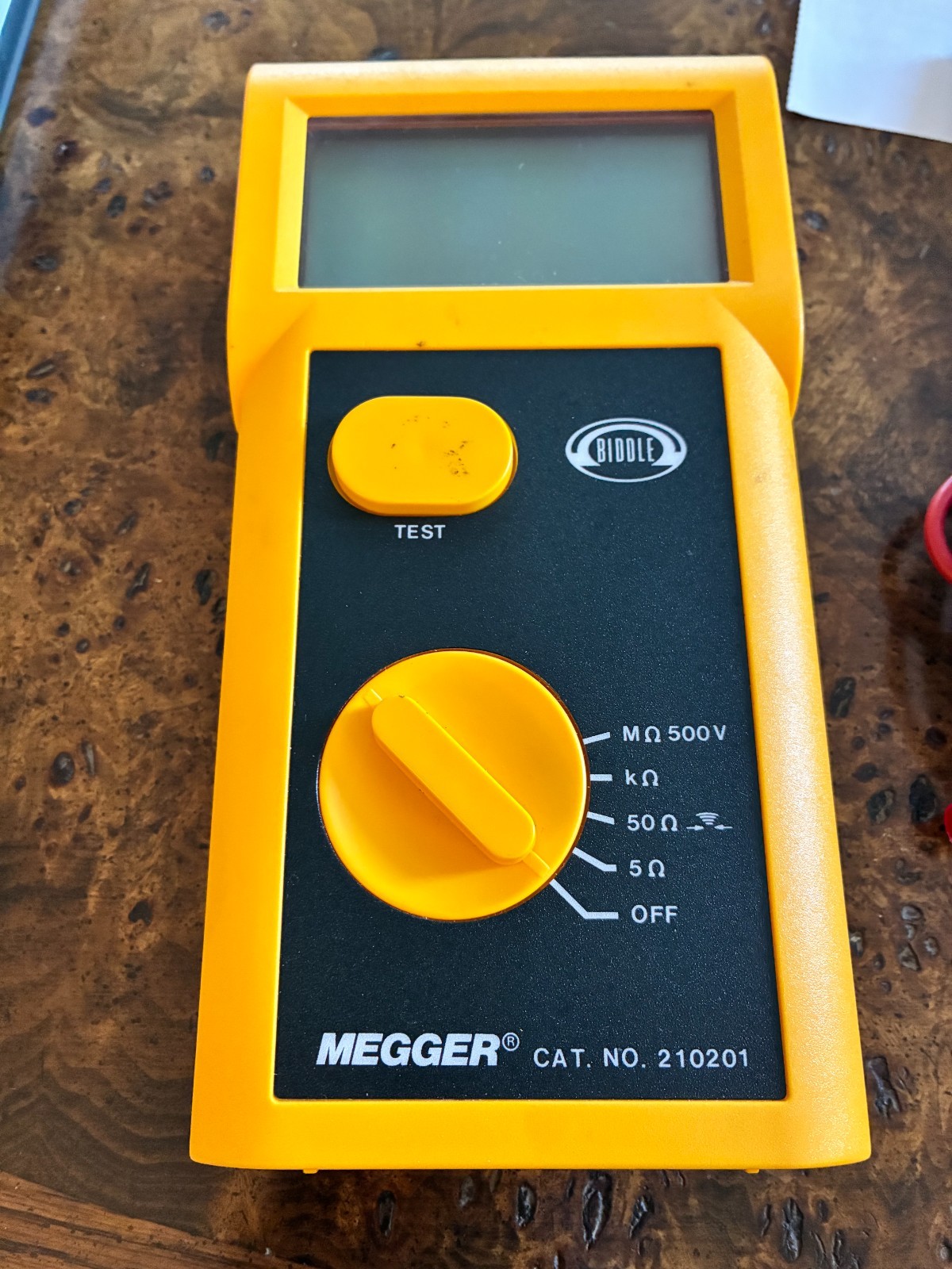 BIDDLE INSTRUMENTS 210201 MEGGER W/CASE, LEADS AND MANUAL - WILL NOT POWER ON