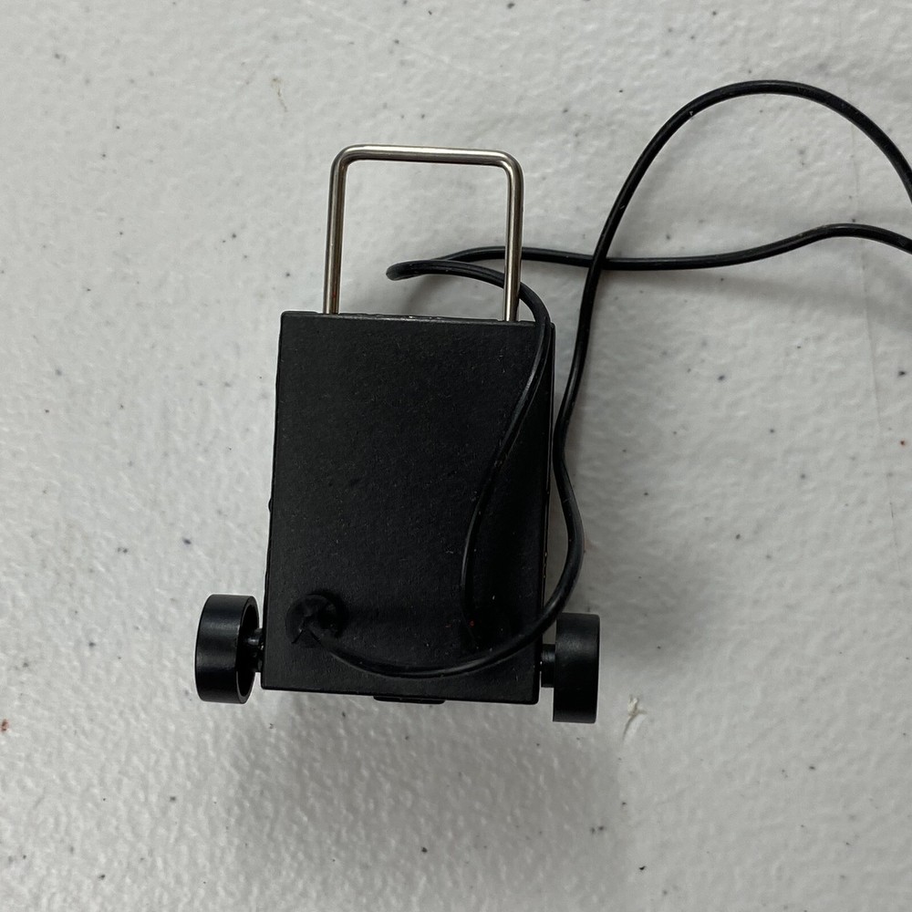 Miniature WT Garage Automatic Welder 1:18 Scale - EUC