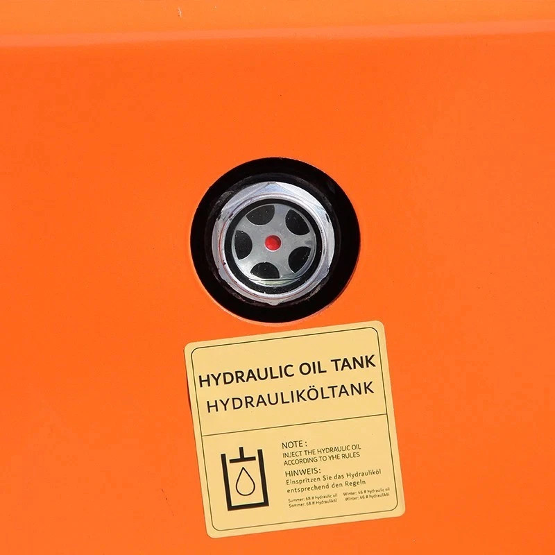 Mini Tracked Skid Steer Loader with Runtong Engine, New