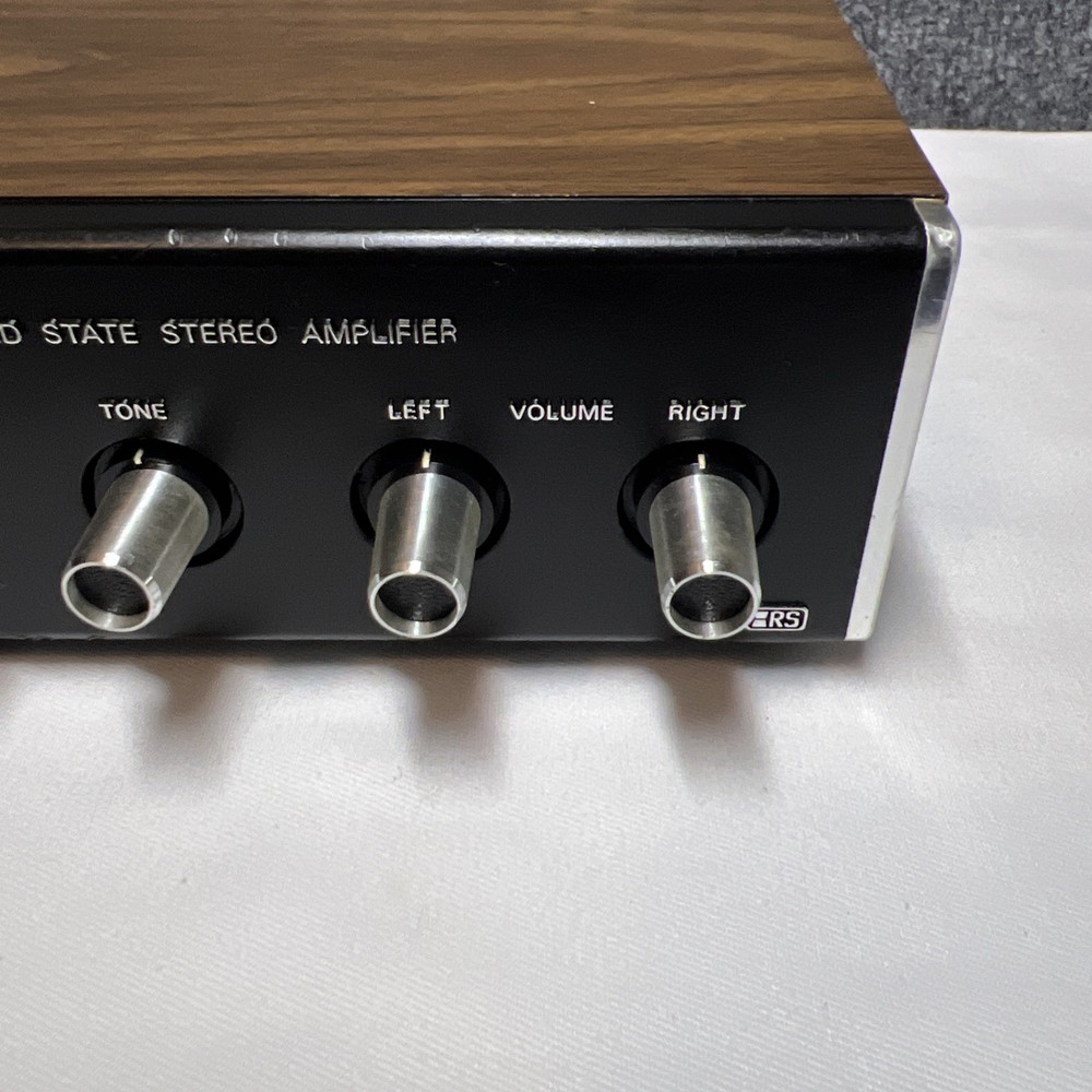 Realistic SA-10 Solid State Stereo Amplifier Model 31-1982B