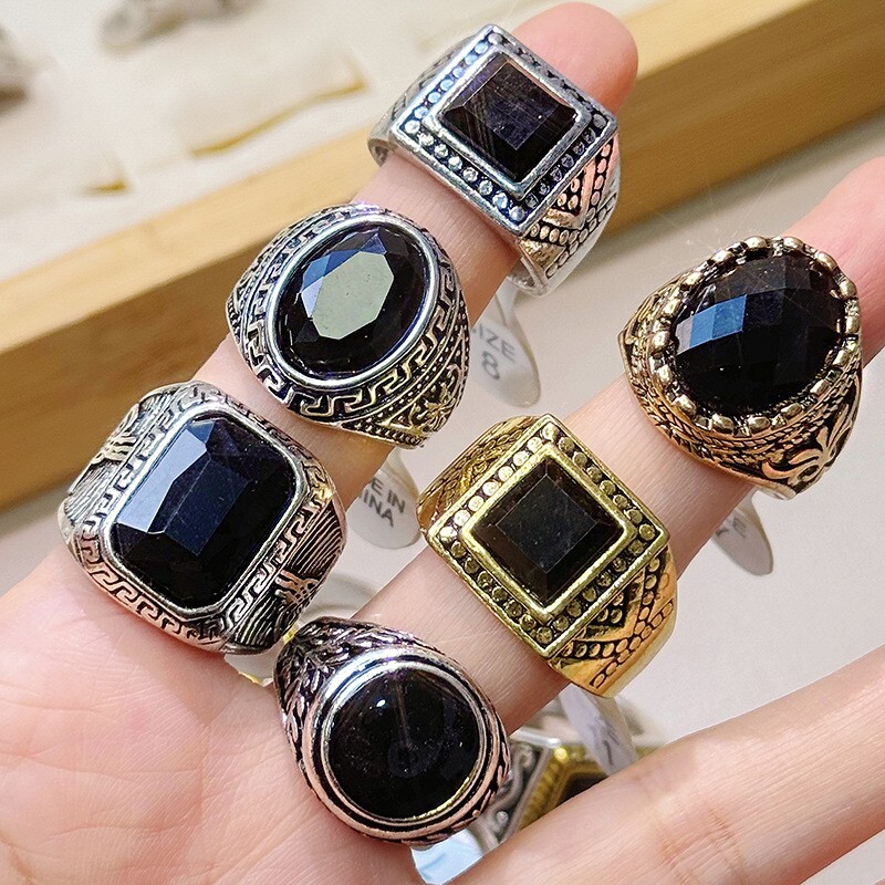 50pcs Lot Wholesale Vintage Crystal Stone Mix Style Metal Jewelry Ring Men Women