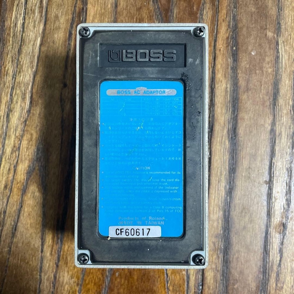 BOSS CE-5 Chorus Ensemble Guitar Effect Pedal