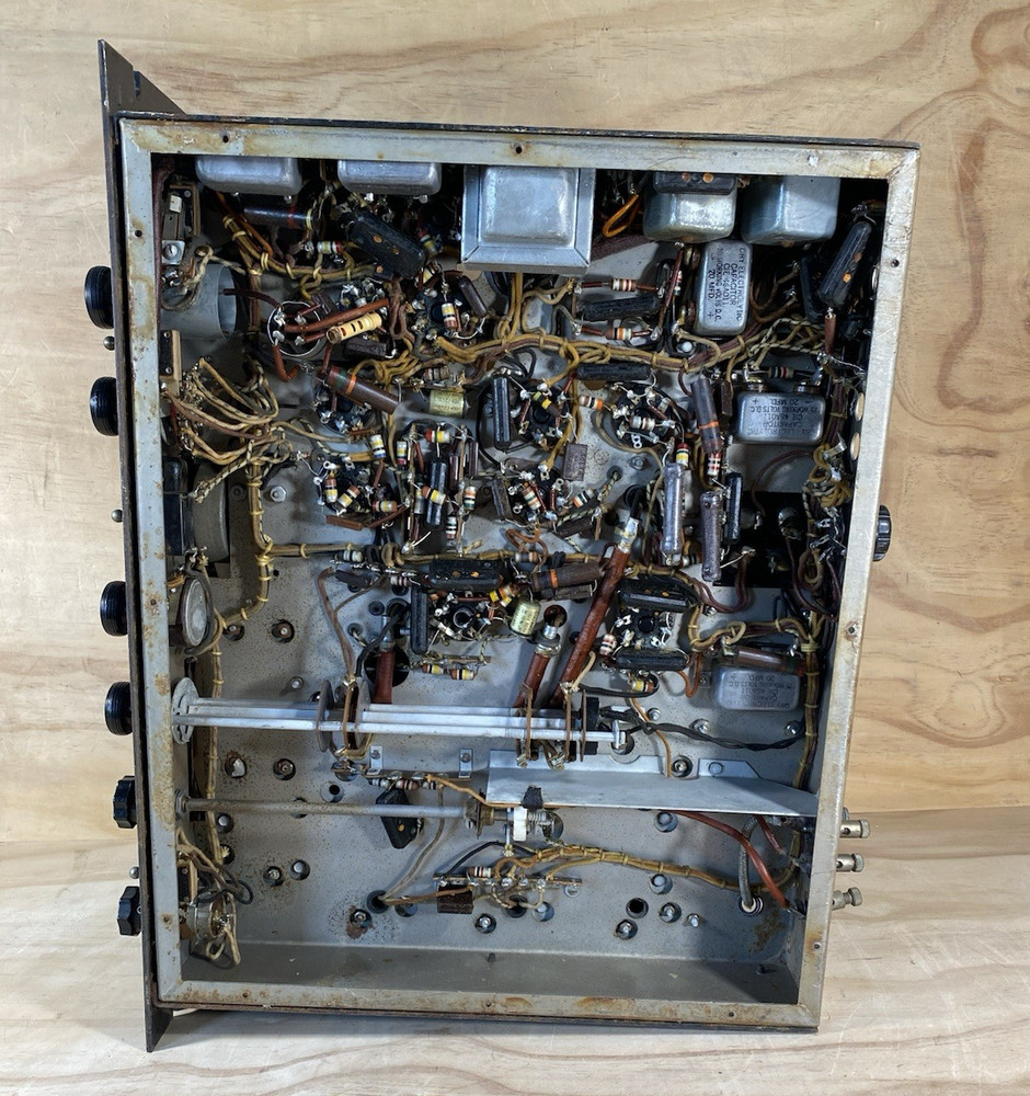 Hallicrafters S-27 Ultra Frequency Communication Receiver /around 1940