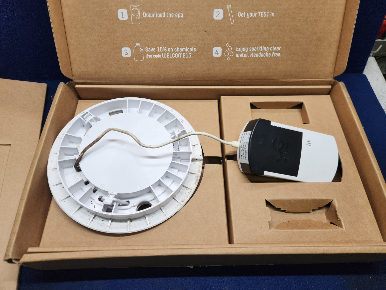 WaterGuru Sense Smart Pool Monitoring System | Chlorine & pH Pool Water Testing