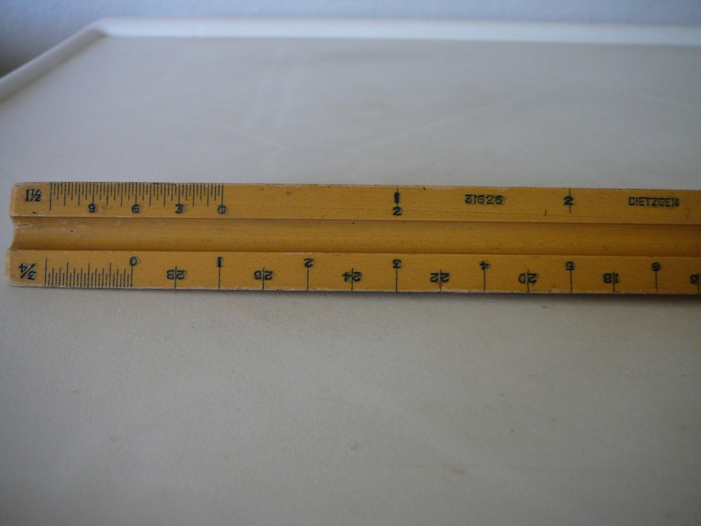 DIETZGEN 31626 ENGINE DIVIDED TRIANGULAR WOODEN RULER