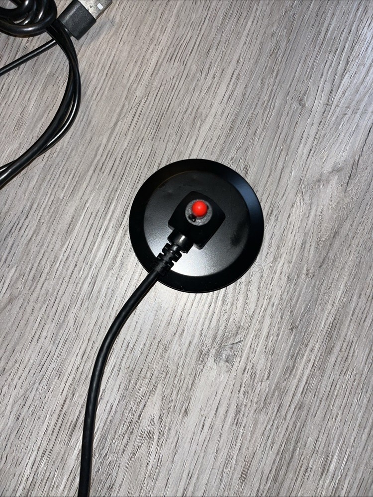 USB GPS Antenna Receiver with Magnetic Base – Long Range/Short Range Switch