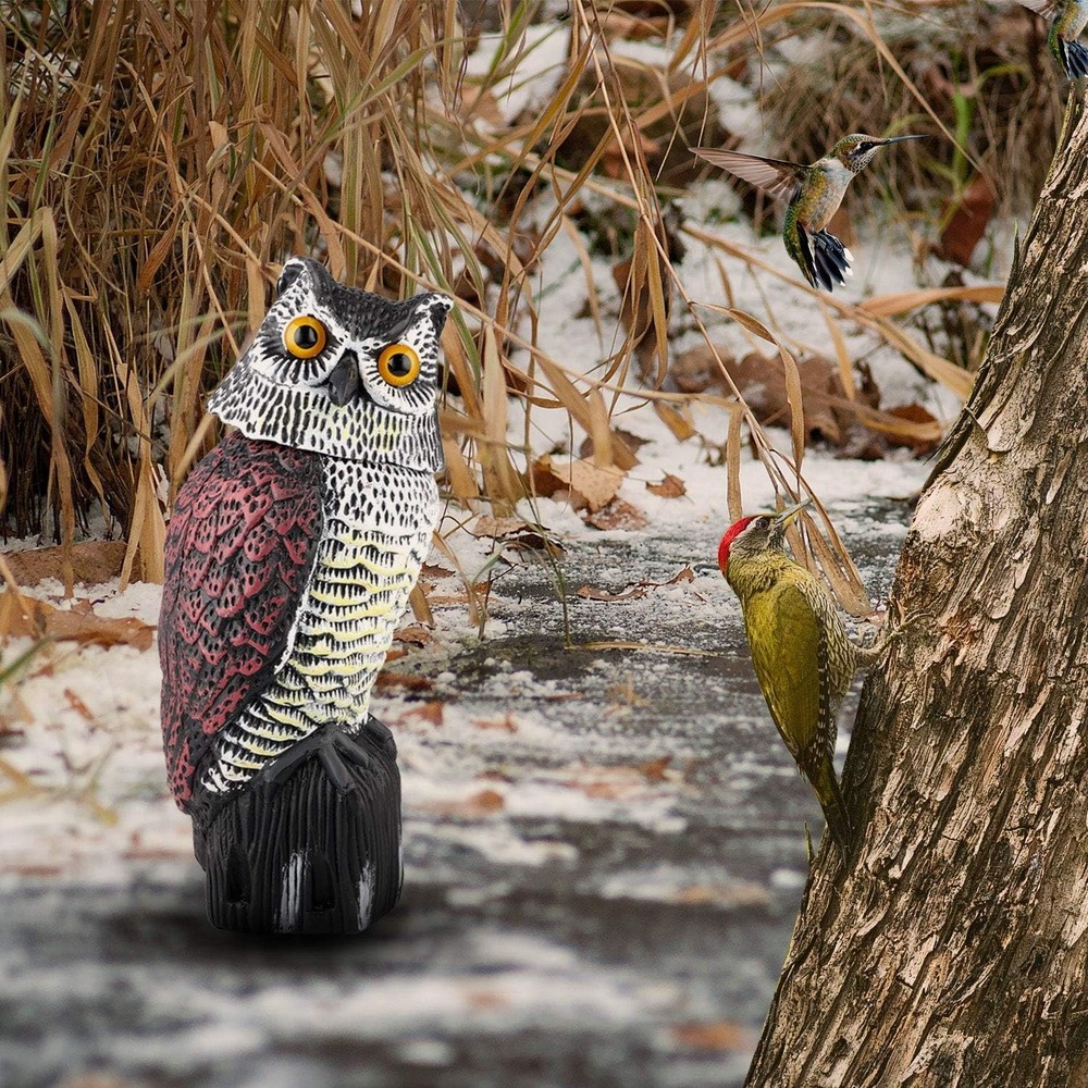 Versatile Plastic Owl Decoy with Wind-Powered Features - Indoor/Outdoor Use