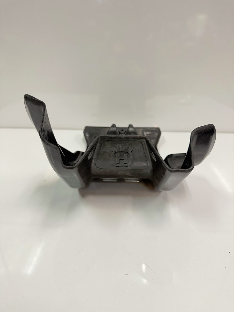 HUSQVARNA SKID PLATE