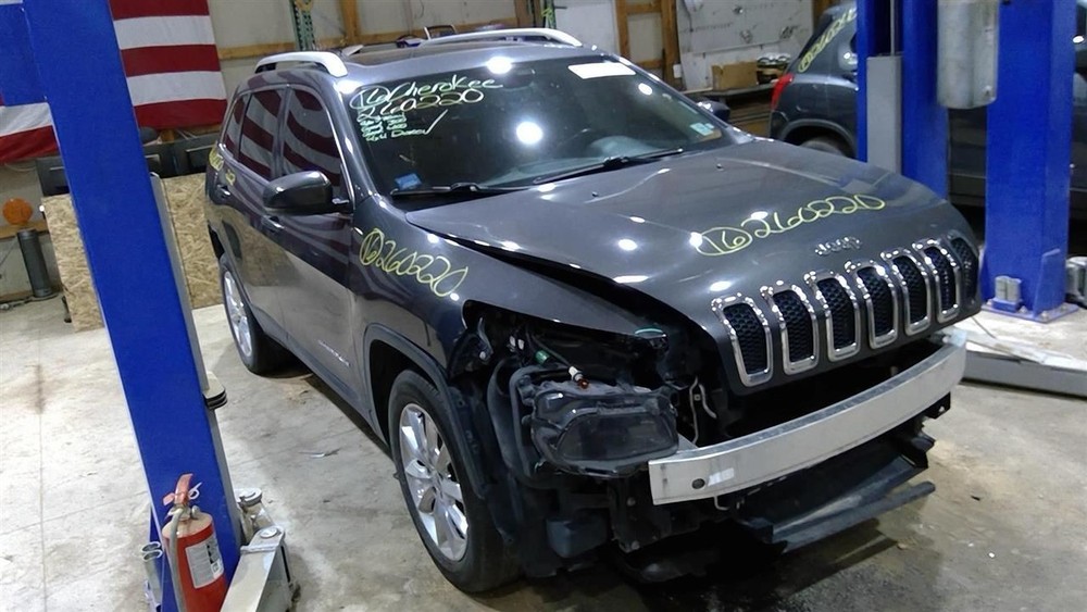 CHEROKEE 2016 Glove Box 969186