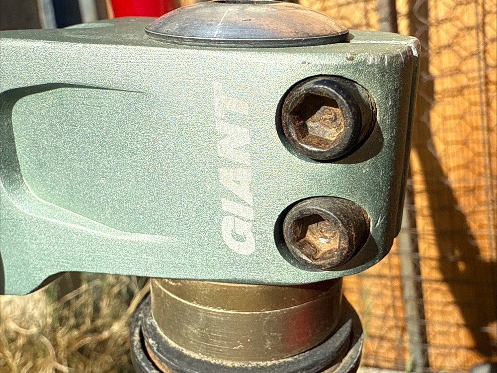 giant Gfr Cb Red Frame