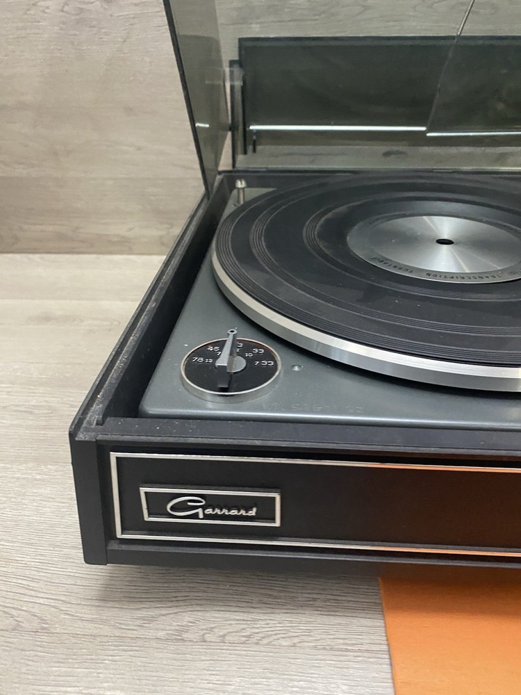 GARRARD SYNCHRO LAB 95 TURNTABLE / RECORD PLAYER