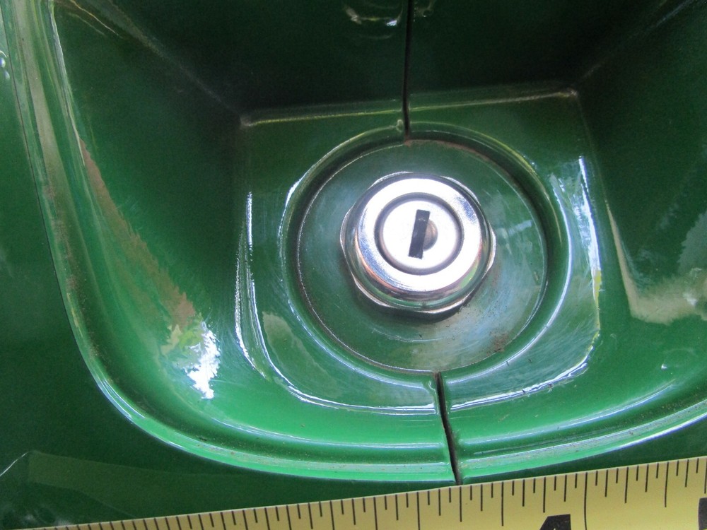 Key Saver for 3 Series John Deere Compact Tractors