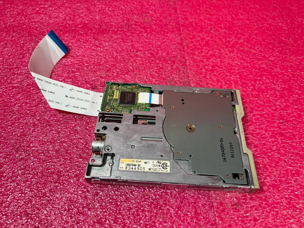 Teac FD-05HF 465-U 19307546-30 Floppy Drive