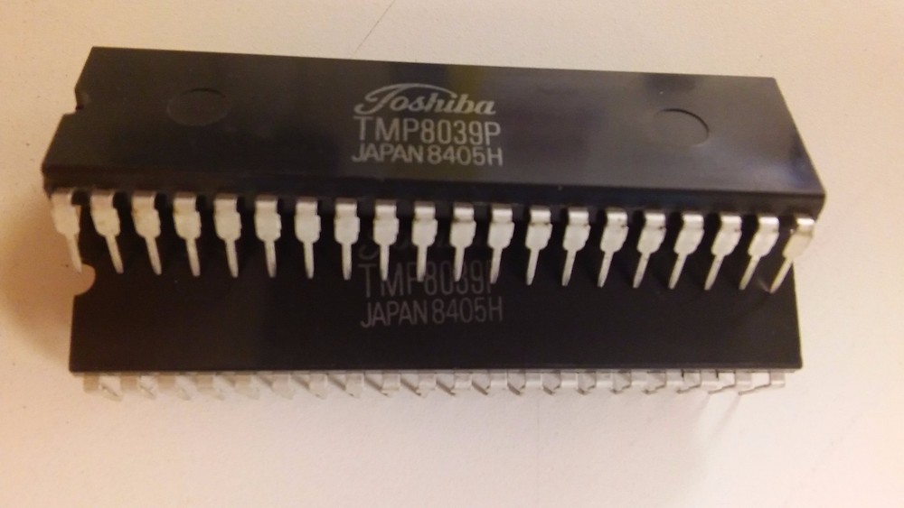 TOSHIBA Microcontroller - TMP8039P