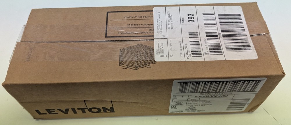 Leviton CAT 6 Flat Panel 12 Port Patch Block 004-69586-U89