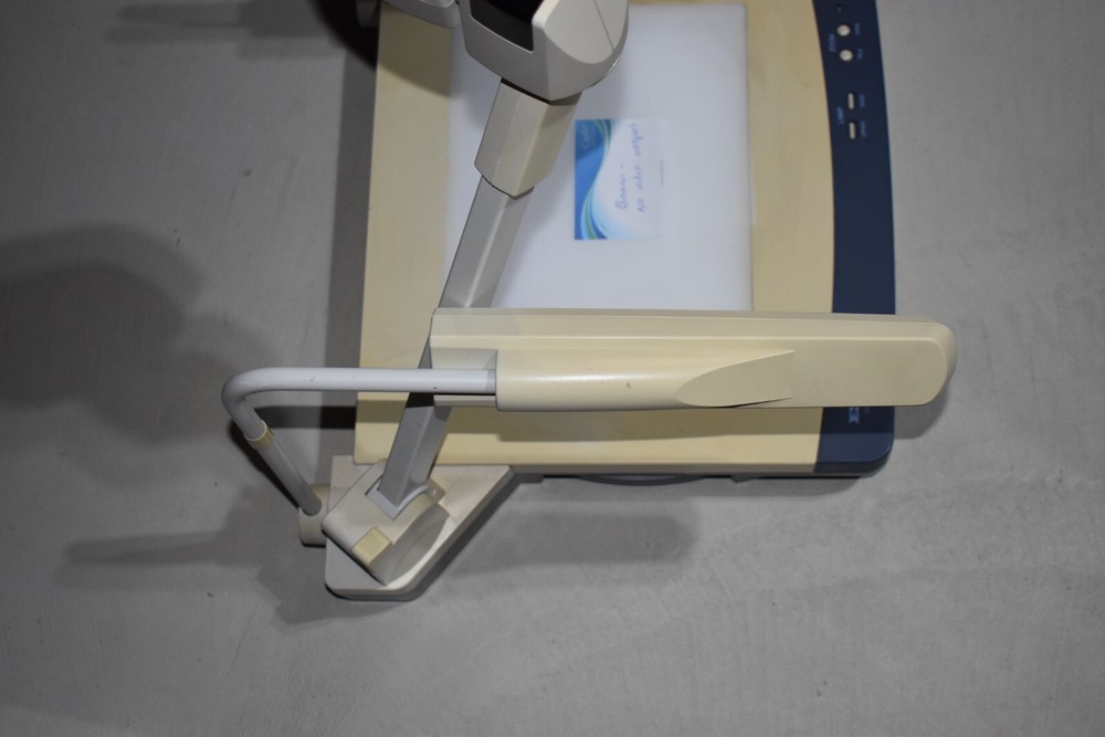 Elmo EV-4400AF Visual Presenter Zoom Overhead Document Camera BROKEN NOT WORKING