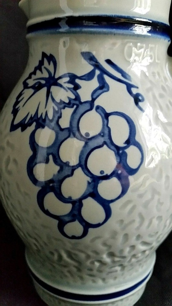 Pottery Pitcher Rice Design Handled Fruit Grape Wine Juice Kitchen Accessory
