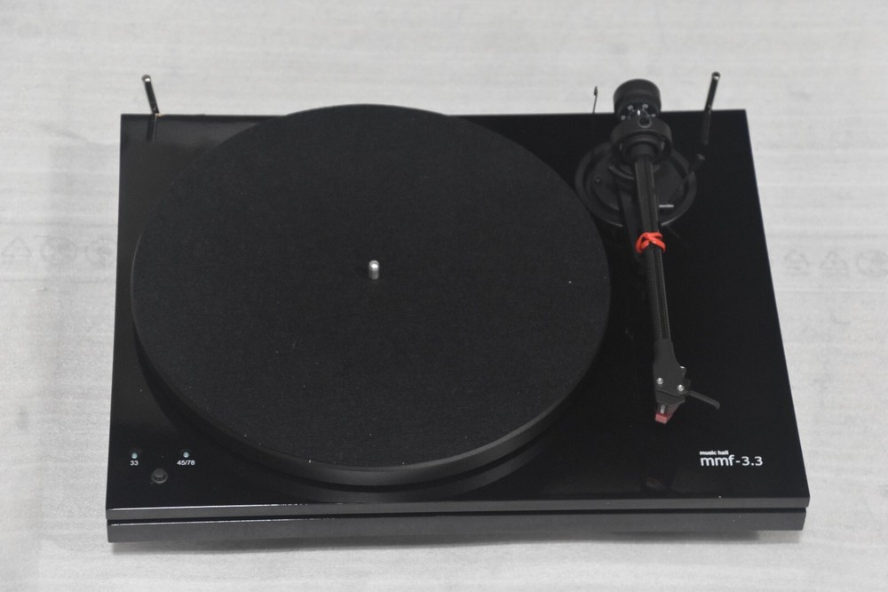 MUSIC HALL  MMF3.3  DEMO MODEL