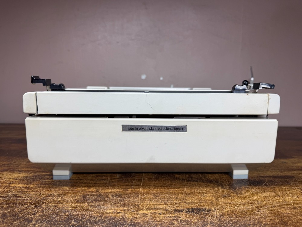 Nice! Serviced 1973 Olivetti Studio 45 Fully Functional Portable Typewriter