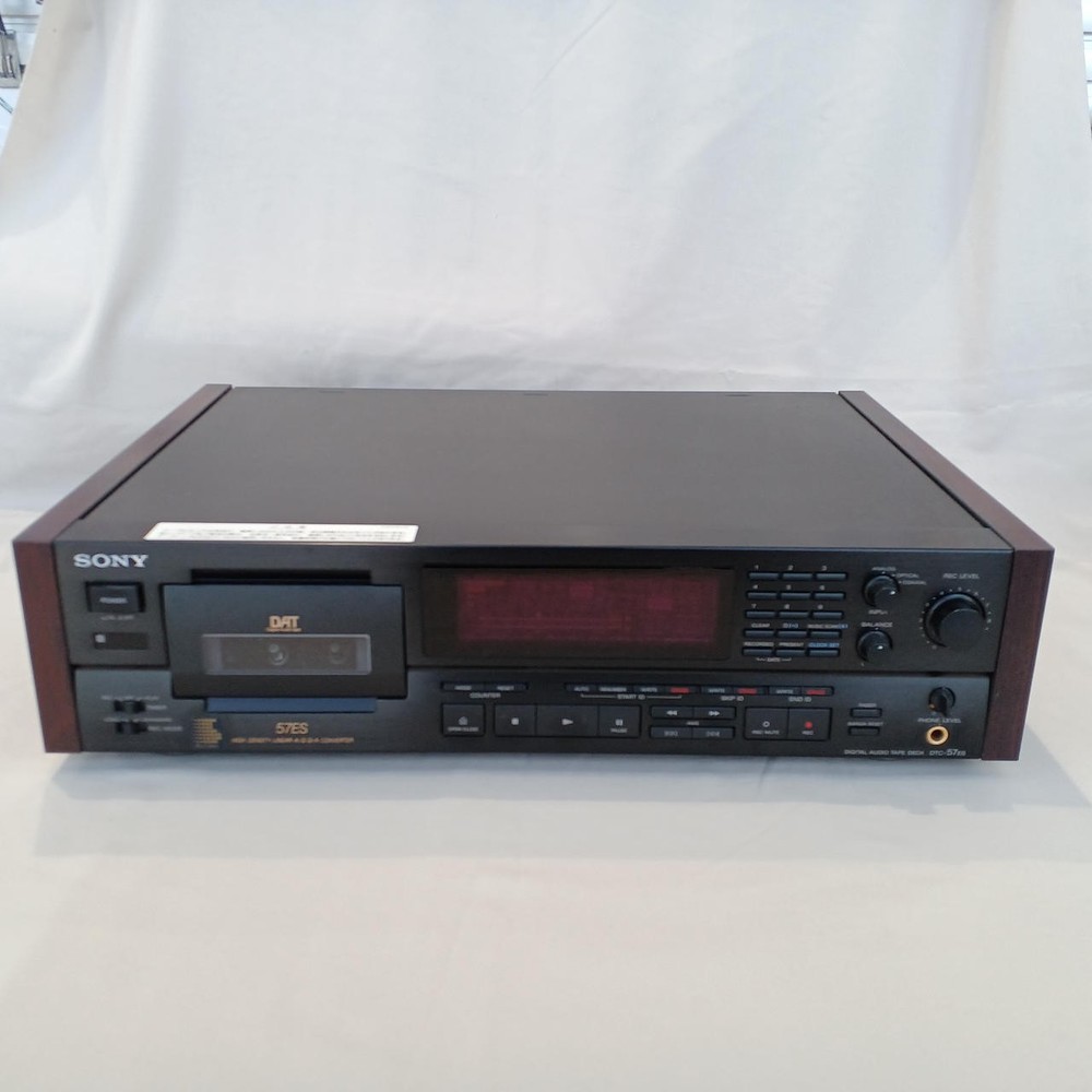 SONY DTC-57ES DAT deck