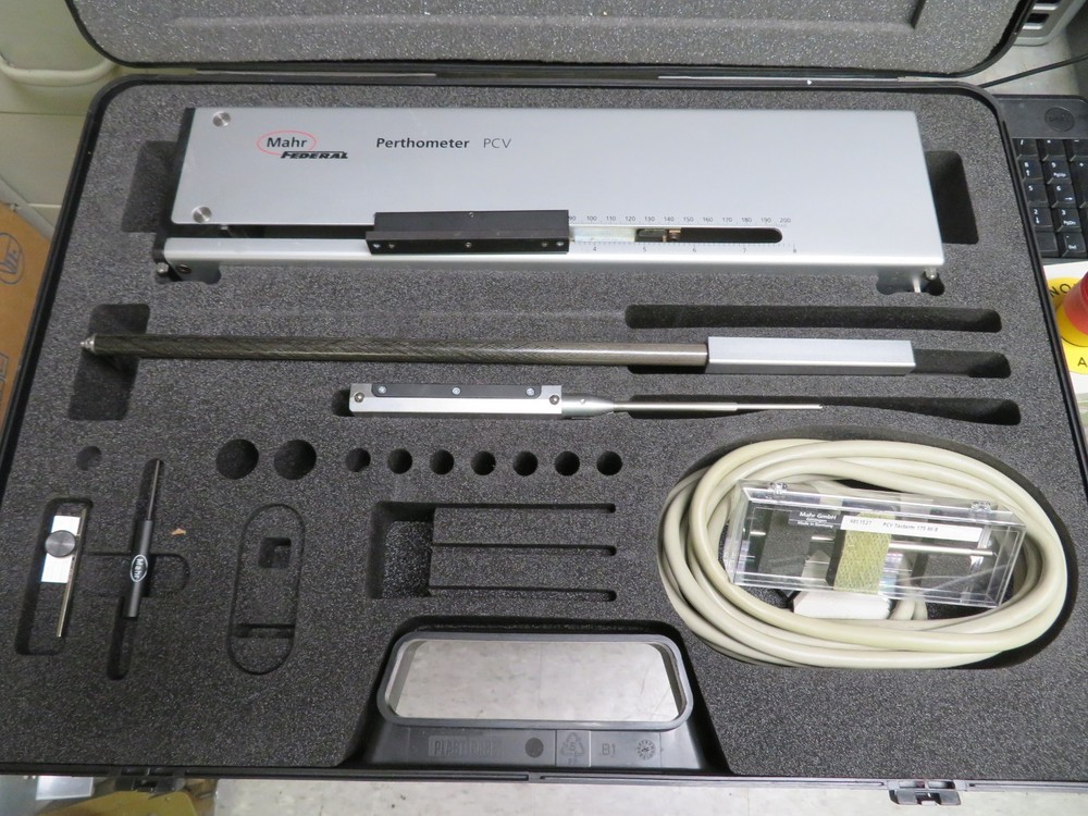 Mahr XCR-20 Countour Measuring Machine & Profile Measuring machine Complete