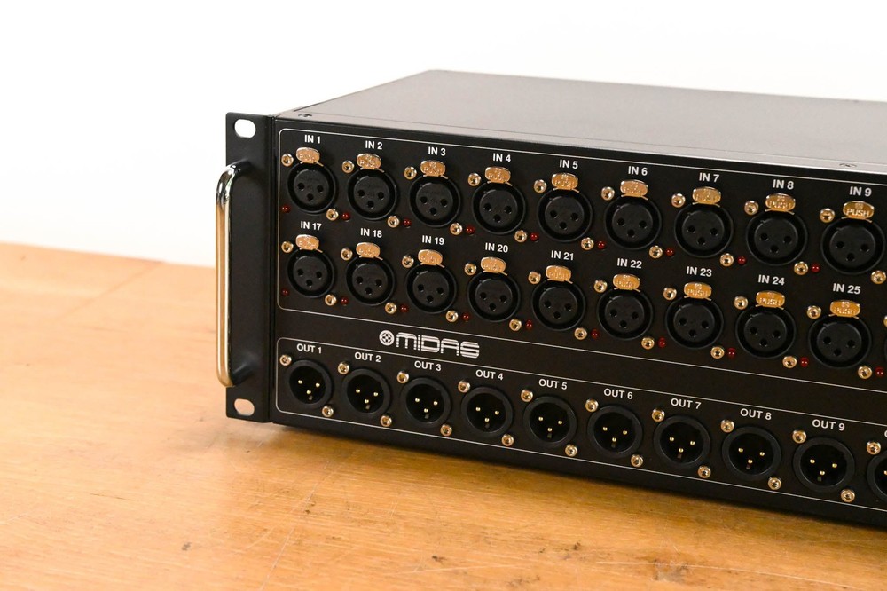 Midas DL32 32-Input, 16-Output Stage Box CG01Z2V