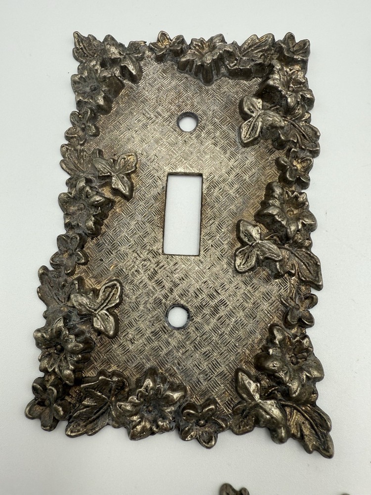 3 American Tack & Hardware Co. Flower Light Switch Plate Vintage