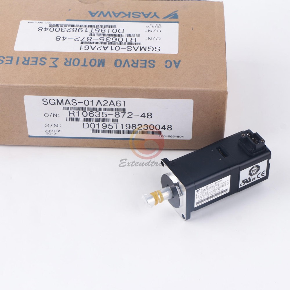 ONE New Yaskawa servo Motor SGMAS-01A2A61