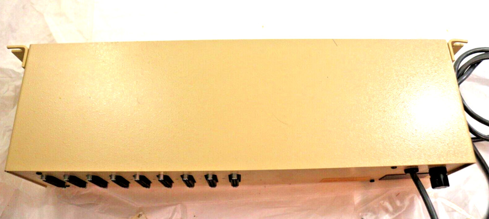 The Data Broadcast W-TL 155P ARCNET hub 8 systems