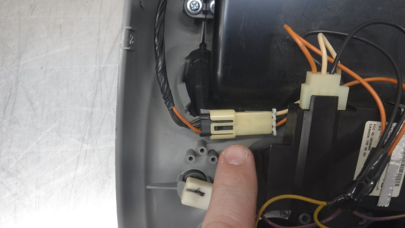 Chevrolet GMC Silverado Sierra Overhead Ceiling Console Map Light Homelink 99-06