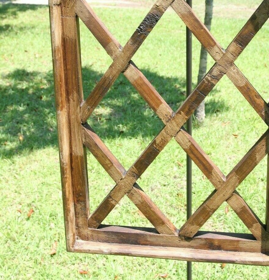 Cathedral Arch Wood Window Wall Display Decor, Large - Lattice