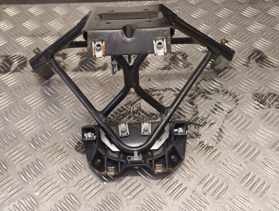 🥇Aprilia Atlantic 125 2005 - Upper fairing support bracket
