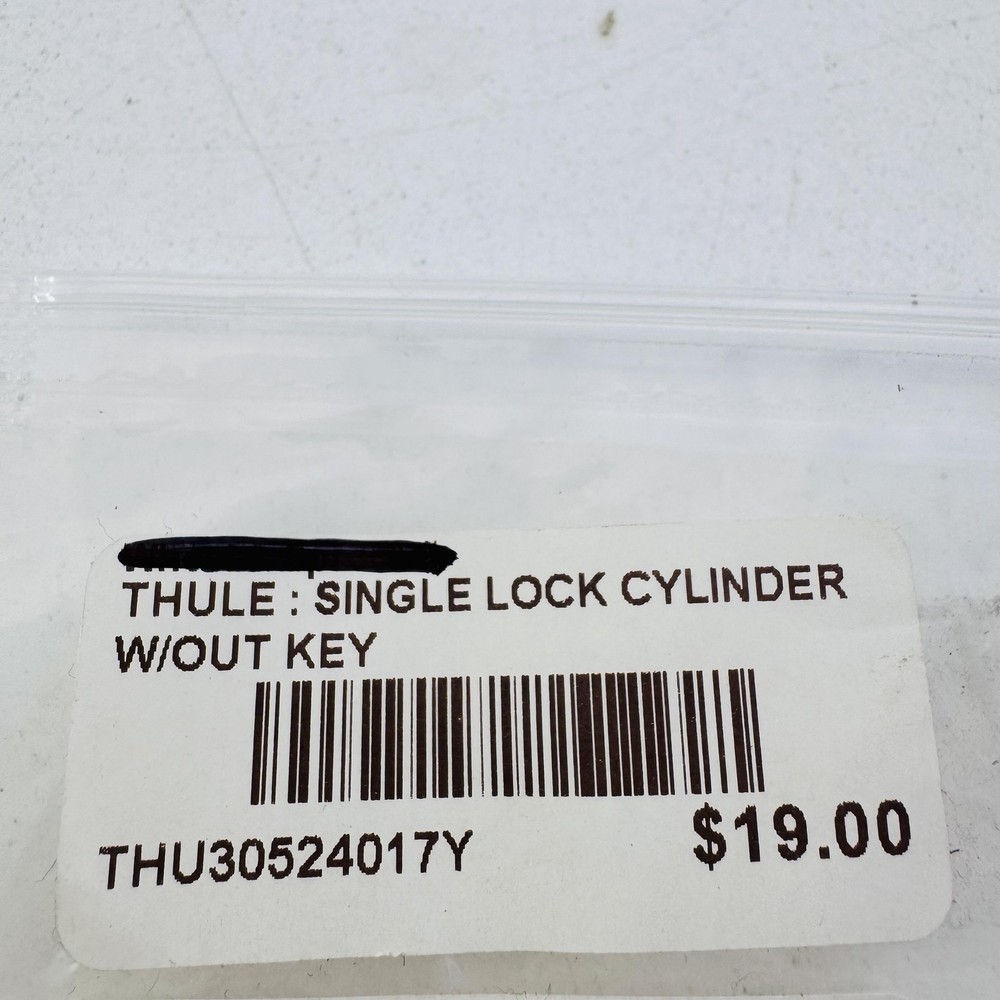 Thule NO24 Single Lock Cylinder Without Key Rack Replacement THU30524017Y S02