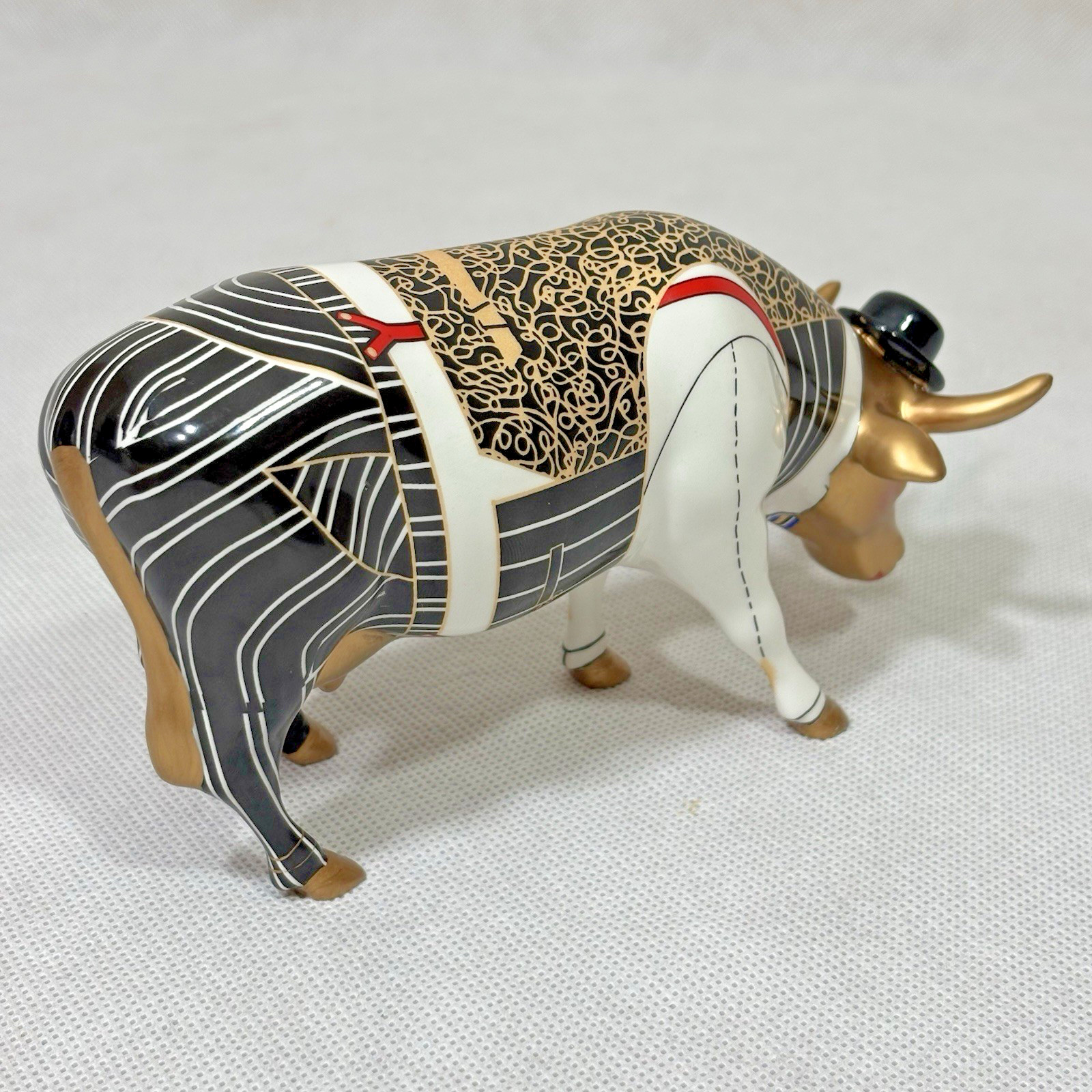 Cow Parade #6015 City Cow 2004 Westland Giftware Figurine with Box & Tag
