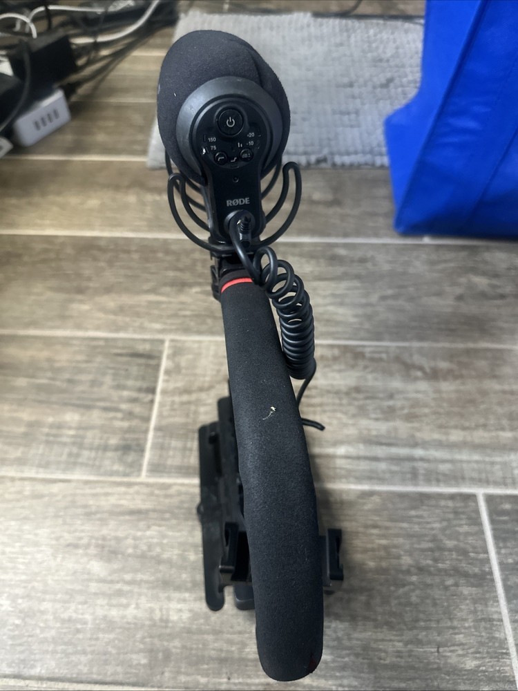 Rode VideoMic Pro+ Plus Microphone + Zeadio Holder