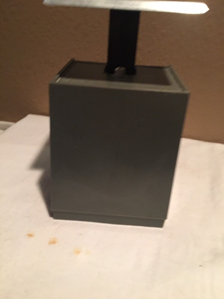 Vintage Pelouze Postal Scale January 2001