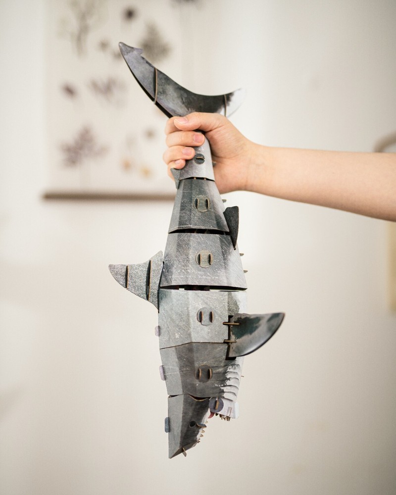 Makebug B0010 Great White Shark Paper Model Kit