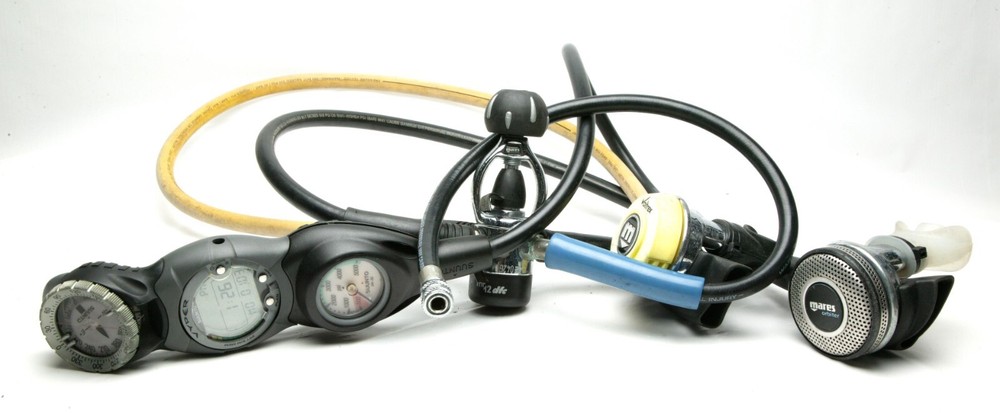 Scuba Diving Mares Orbiter Regulator W/MR12DFC & Suunto Console w/Vyper Computer