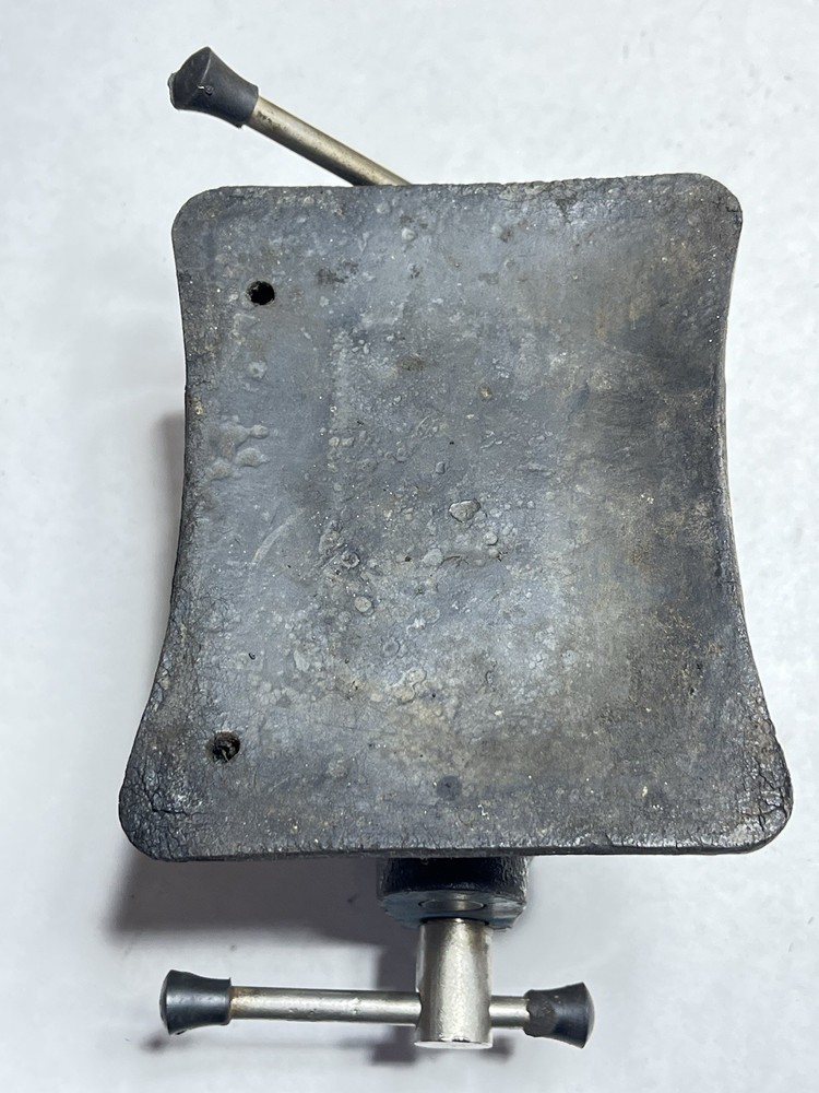2-1/2" Vacu Vise By General Used