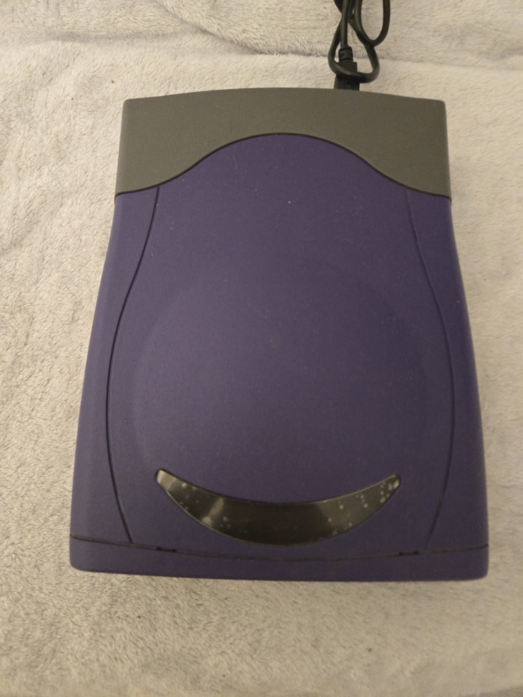 iomega zip CD 650 ZIPCDUSB Recordable/Rewriteable External Drive UNTESTED