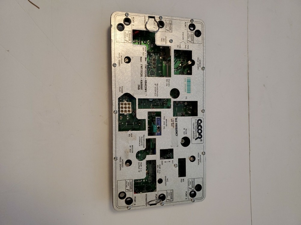 C-COR FNT72CDL-KB4F6W1 FLEXNET TRUNK AMPLIFIER