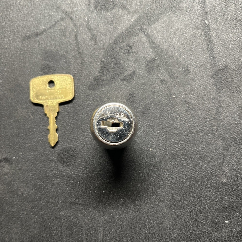 Snap-On Tool Box Cylinder Lock w/ 2 Keys (Y-29 Series/Code)