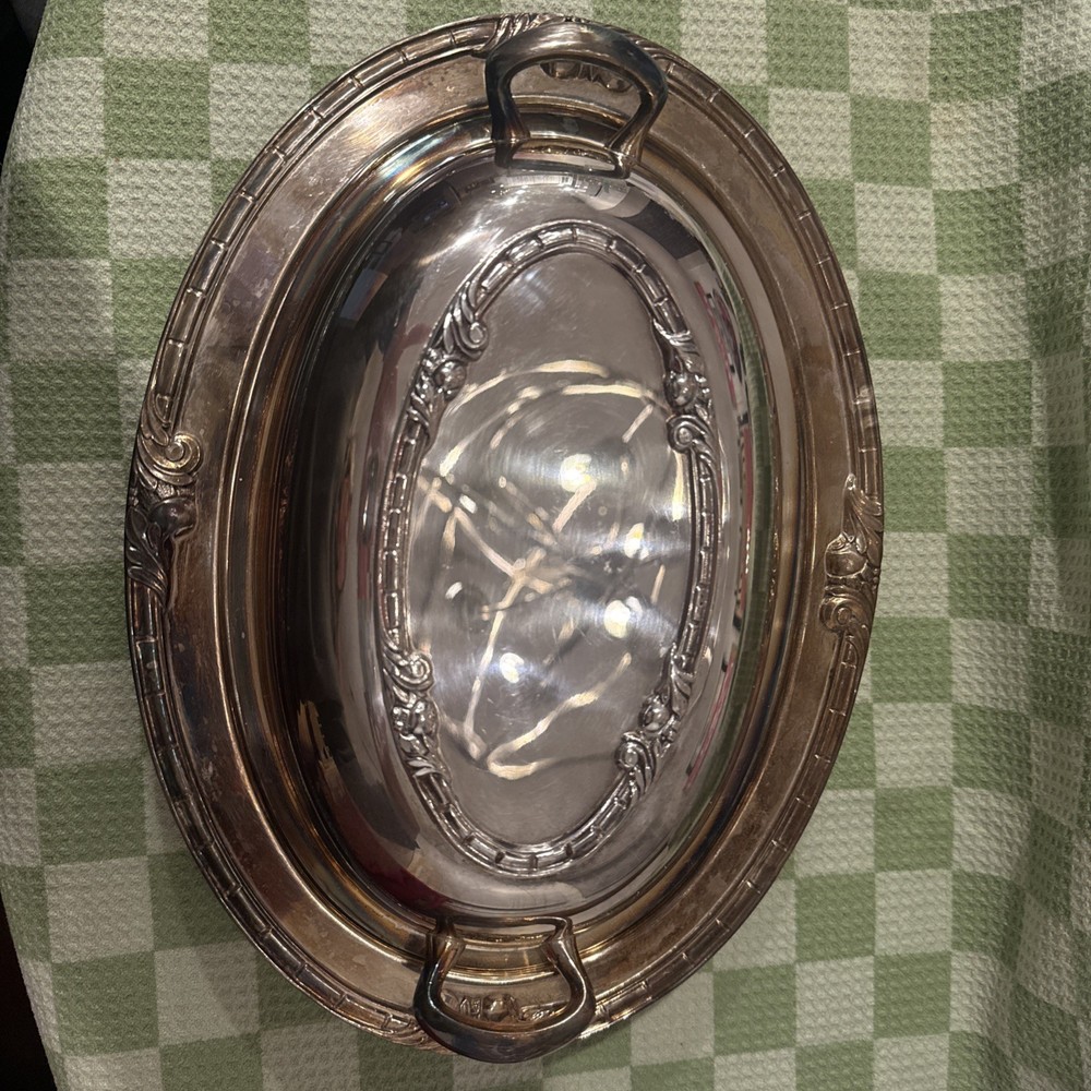Empire Crafts Gloriana Silverplate Oval Covered Casserole Server 2 Piece