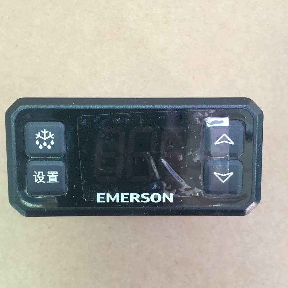 1PCS NEW CR06CX 5N0C1 temperature controller