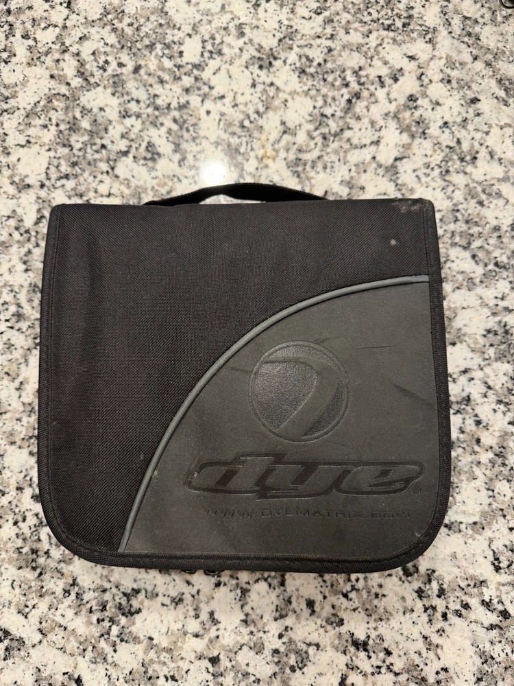 Used Dye DM13 paintball marker